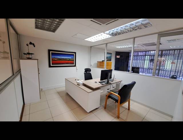 189M² BUSINESS TO LET IN EMPANGENI CENTRAL